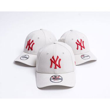 Kasket New Era 9FORTY MLB League Essential New York Yankees - Stone / Red Hvid | 60240312, 2