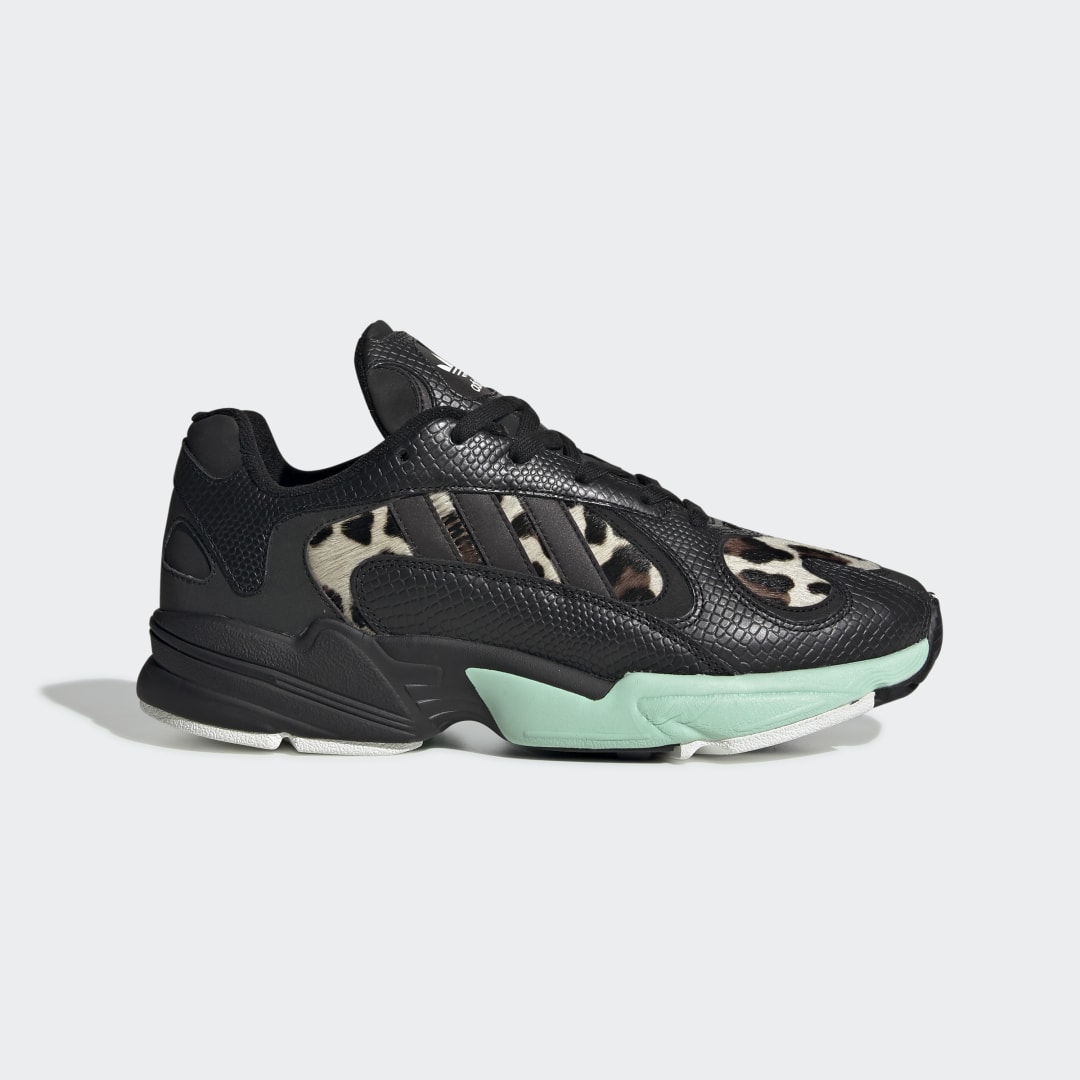 Sneakers og sko adidas Originals Yung-1 Sort | FV6448, 0
