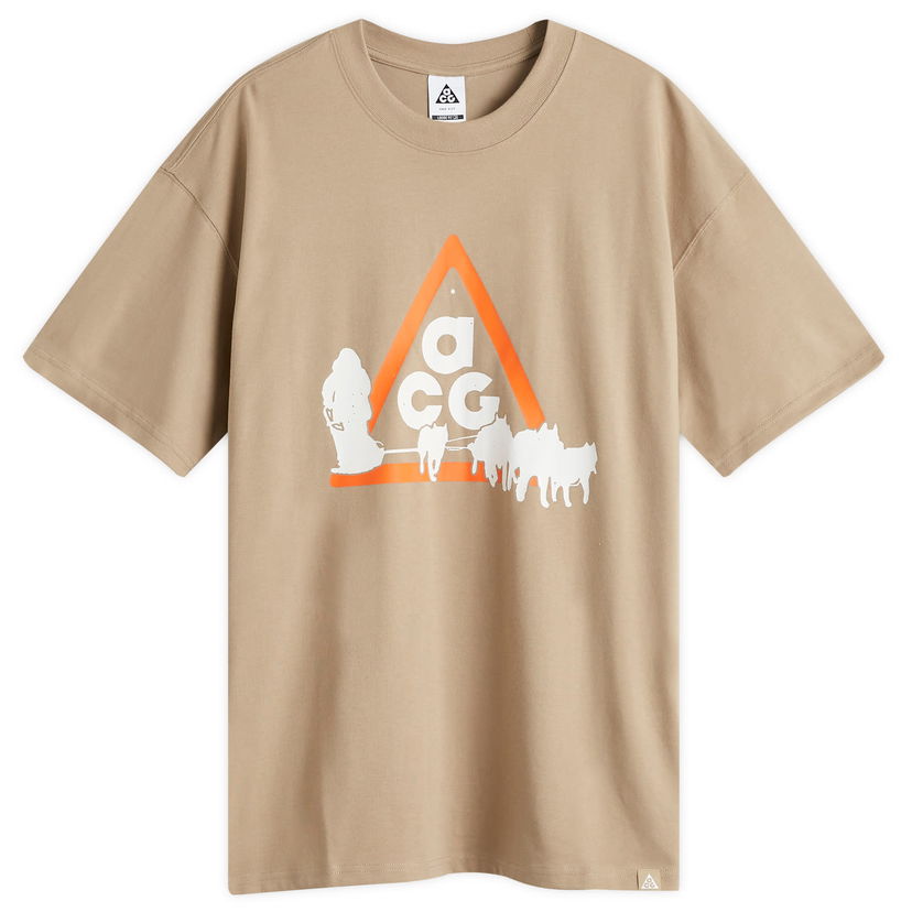 T-shirt Nike ACG OC Dog Sled T-shirt in Khaki, Size Large | END. Clothing Beige | FZ5277-247