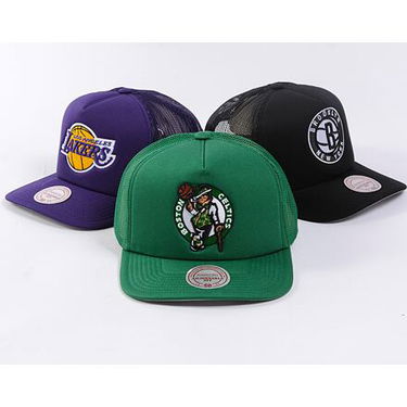 Kasket Mitchell & Ness Boston Celtics Evergreen Trucker Hat Grøn | HT8032-BCEGREN, 2