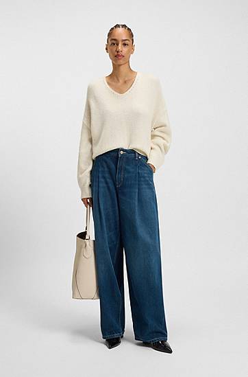 Sweater BOSS Relaxed Fit V-neck Sweater with Stitch Details in Italian Yarn Beige | 50550464, 1