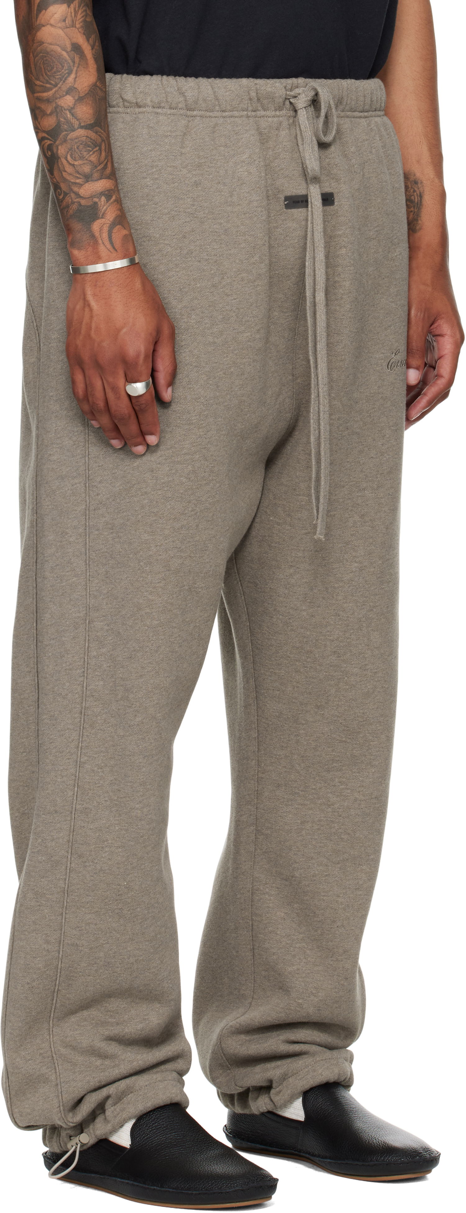 Joggingbukser Fear of God Fear of God ESSENTIALS Relaxed Fleece Piping Sweatpants Grå | 130SP258063F, 1
