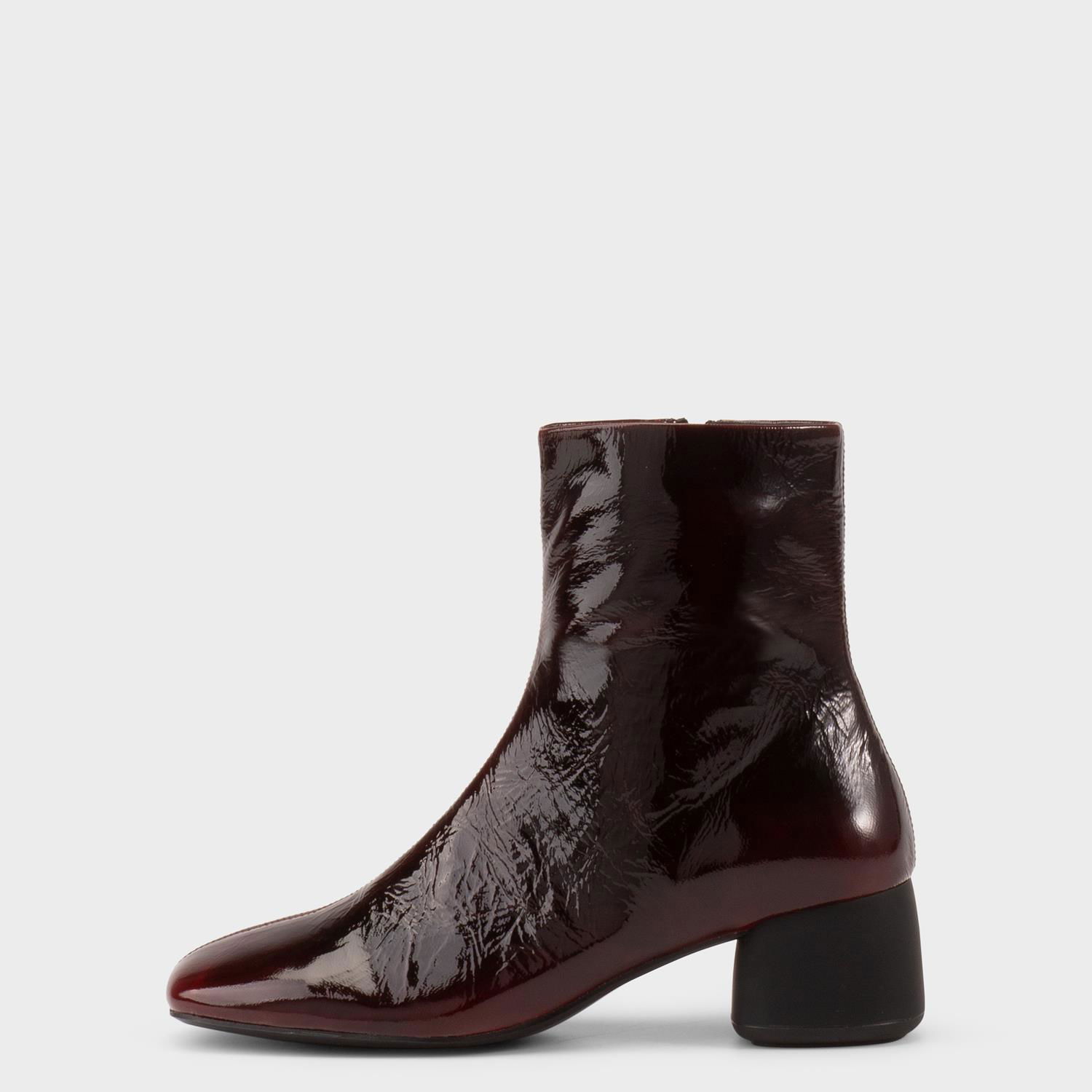 Sneakers og sko Vagabond Livia Patent Leather Ankle Boots Sort | 6056-060-38, 0
