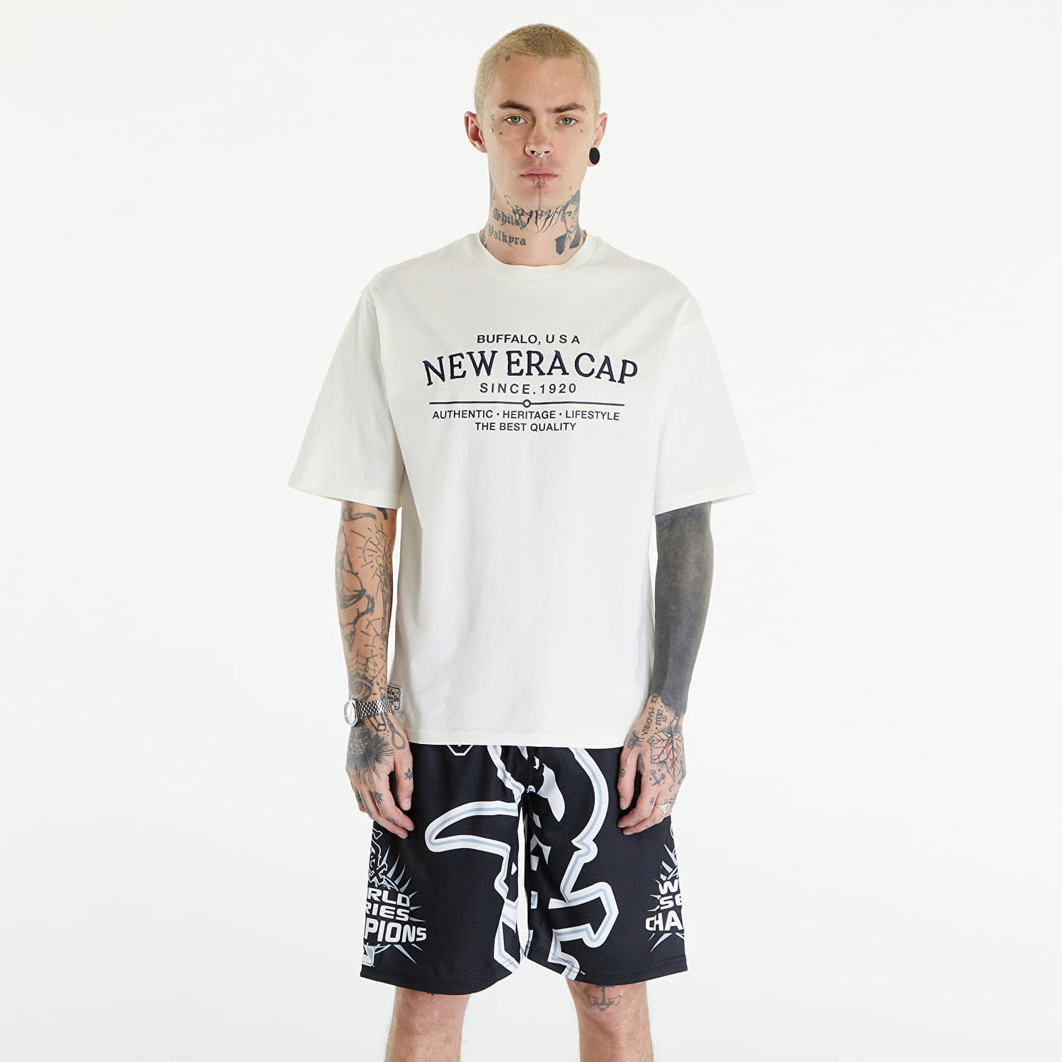 T-shirt New Era Graphic Oversized T-Shirt Off White Hvid | 60502647, 0