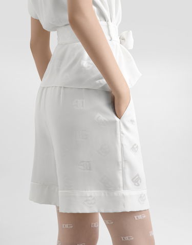Shorts Dolce & Gabbana Dolce & Gabbana Silk Satin Bermuda Shorts With All-over DG Logo Hvid | FTAM7TFJ1JOW0001, 2