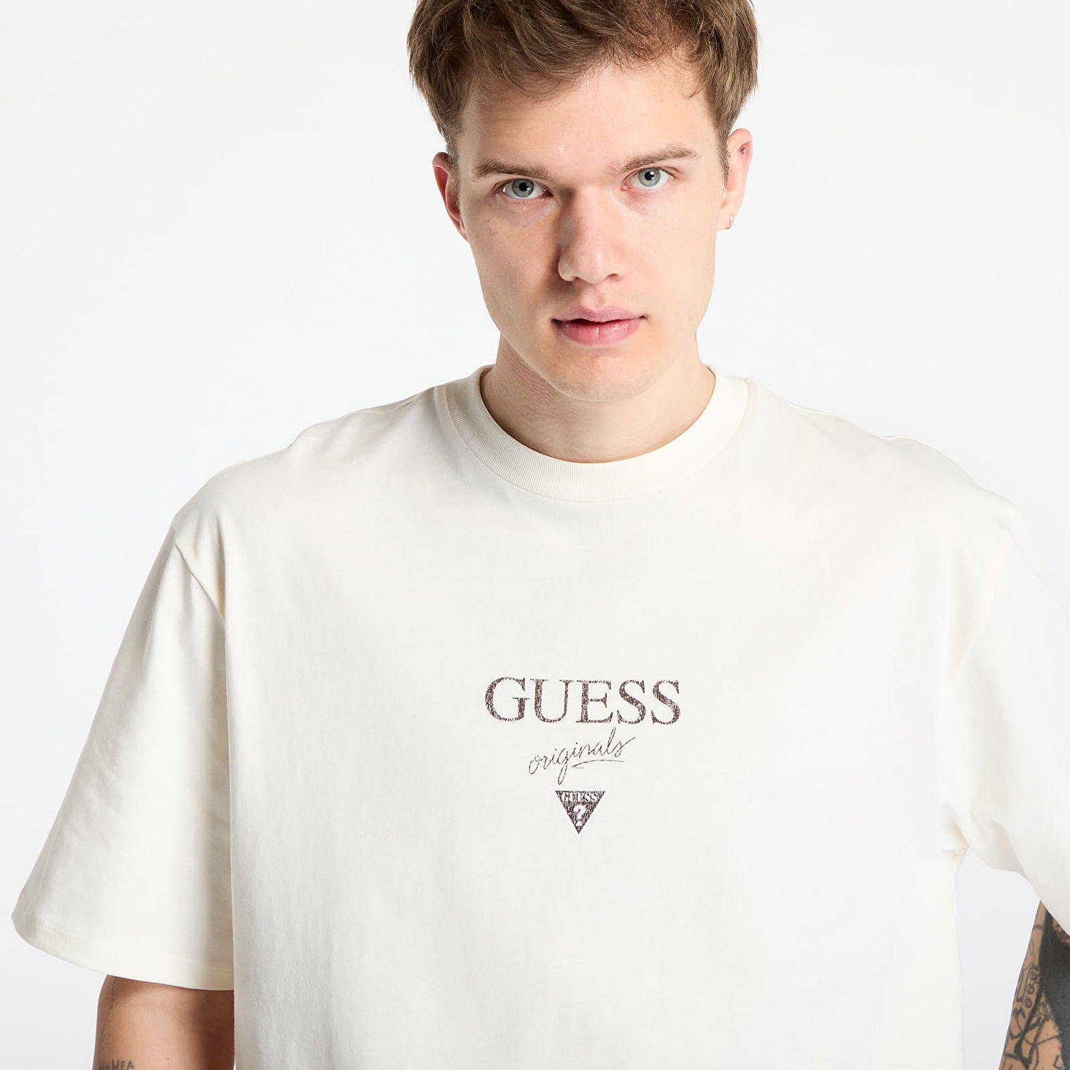 T-shirt GUESS Front Logo T-Shirt Sort | M4BI15K8FQ4, 1