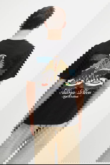 T-shirt Filling Pieces DJ United By Rhythm Graphic T-shirt Sort | 422520500241, 0