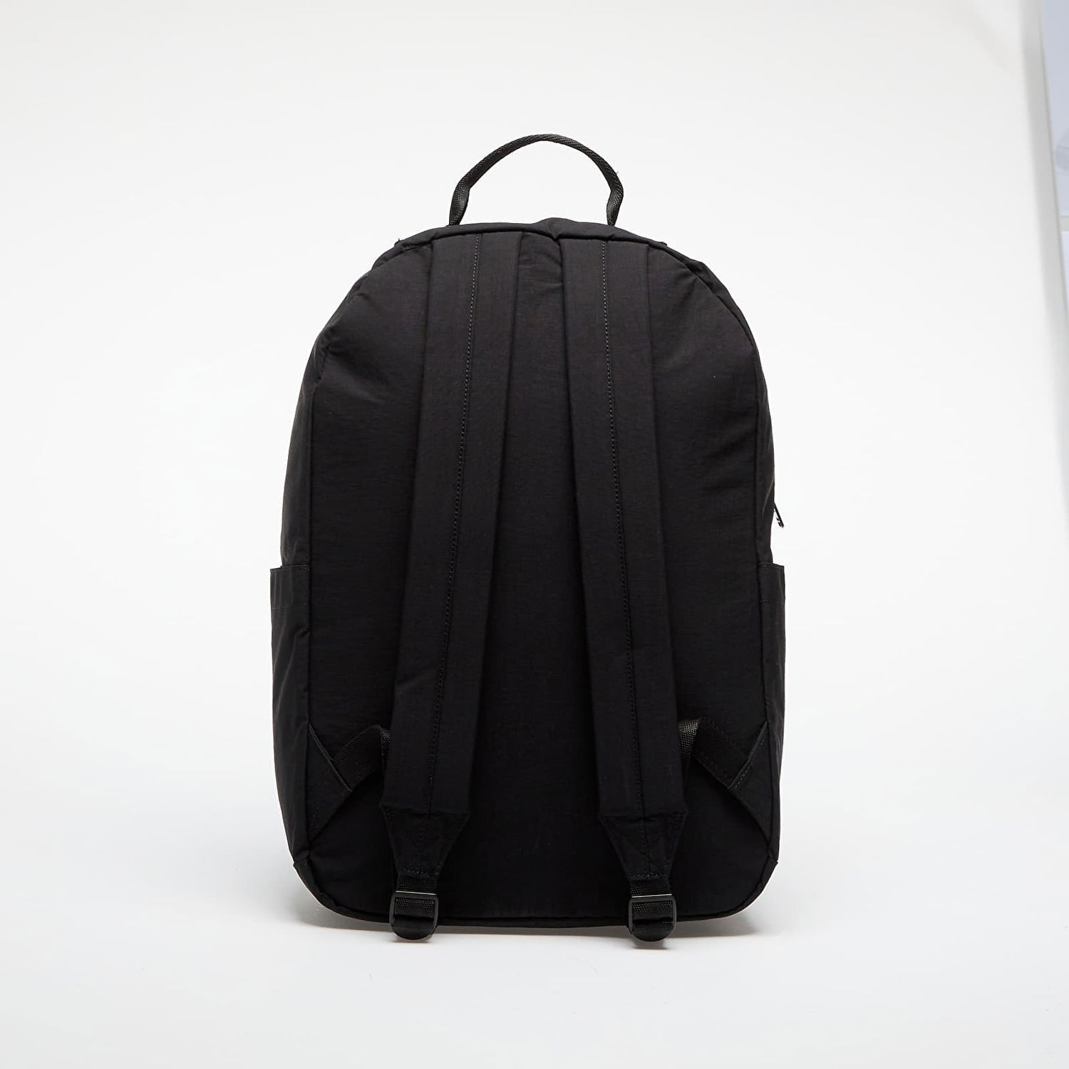 Rygsæk Fred Perry Fred Perry Nylon Badge Backpack Sort | L1192 102, 1