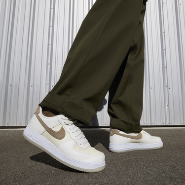 Sneakers og sko Nike Air Force 1 '07 LV8 Hvid | FN5832-101, 2