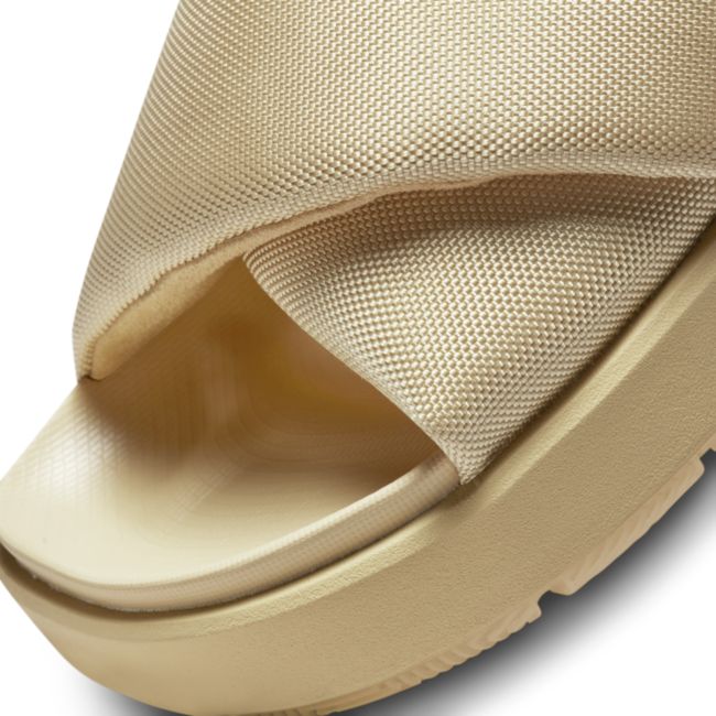 Sneakers og sko Jordan Sophia W Beige | DD9277-212, 1
