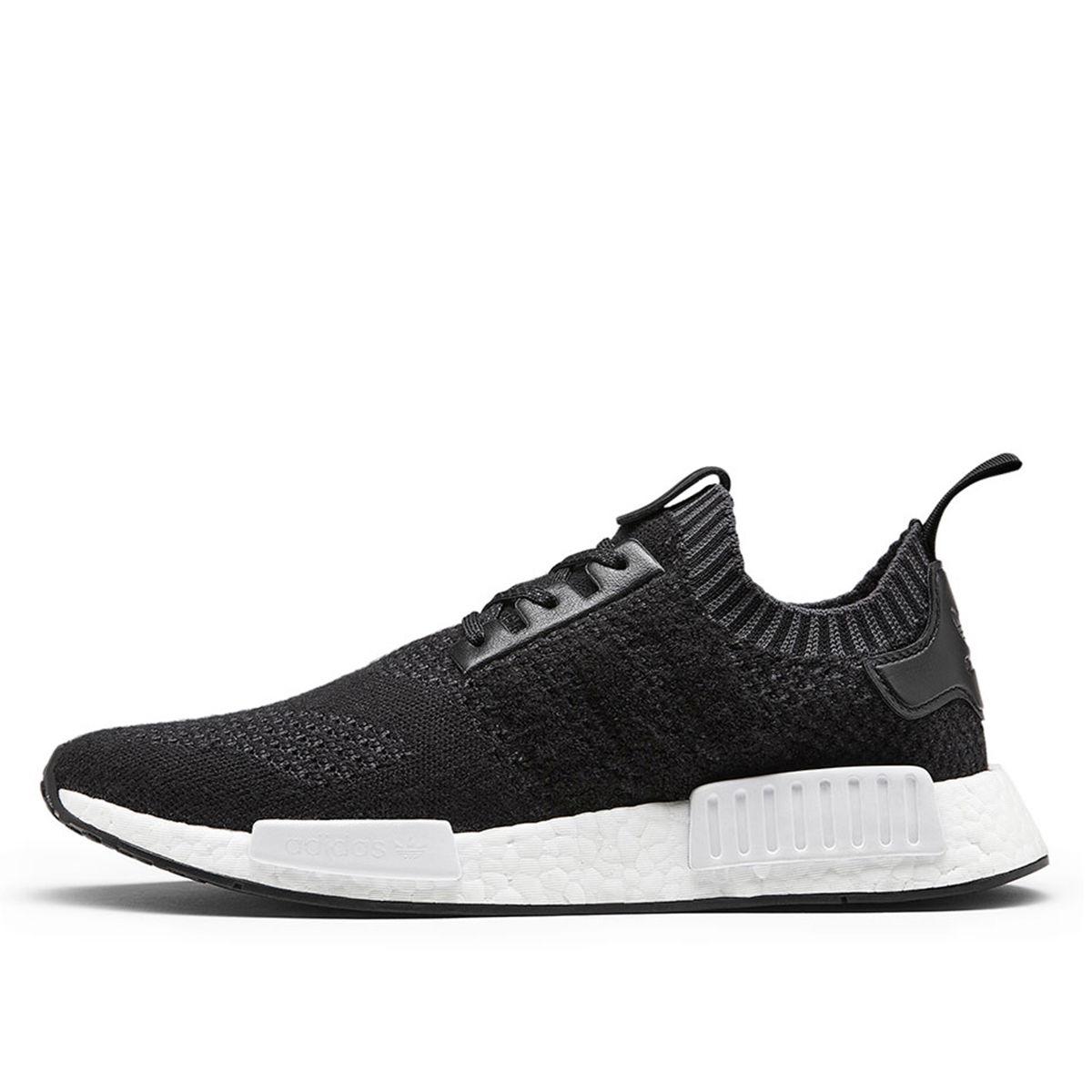 Sneakers og sko adidas Originals Invincible x A Ma Maniere x NMD R1 Sort | CM7879, 0