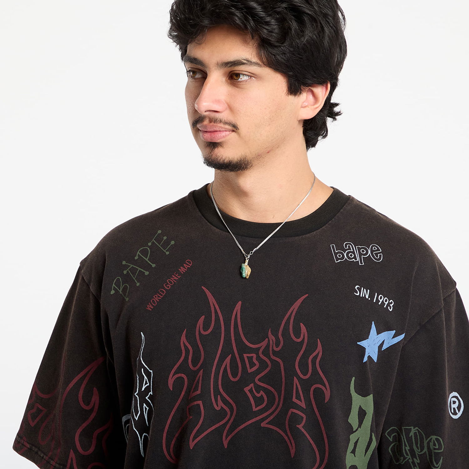 T-shirt BAPE Overall Print World Gone Mad Relaxed Fit T-Shirt Sort | 001CSL801311MBLK, 1