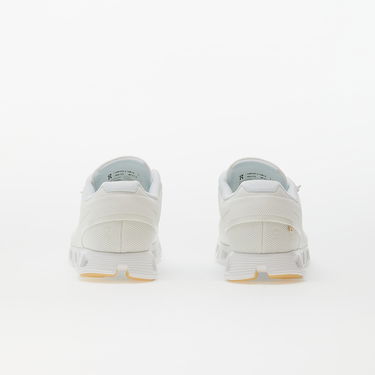 Sneakers og sko On Running Cloud Undyed Hvid | 88.98533, 3