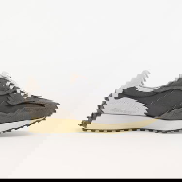 Sneakers og sko New Balance 327 Grå | U327WRF, 3