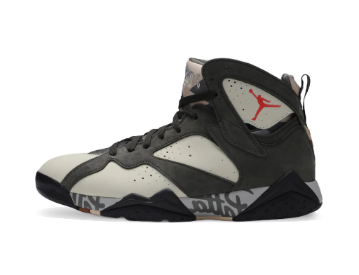 Limited Edition Jordan Patta x Air Jordan 7 Retro "Icicle" Sort | AT3375-100