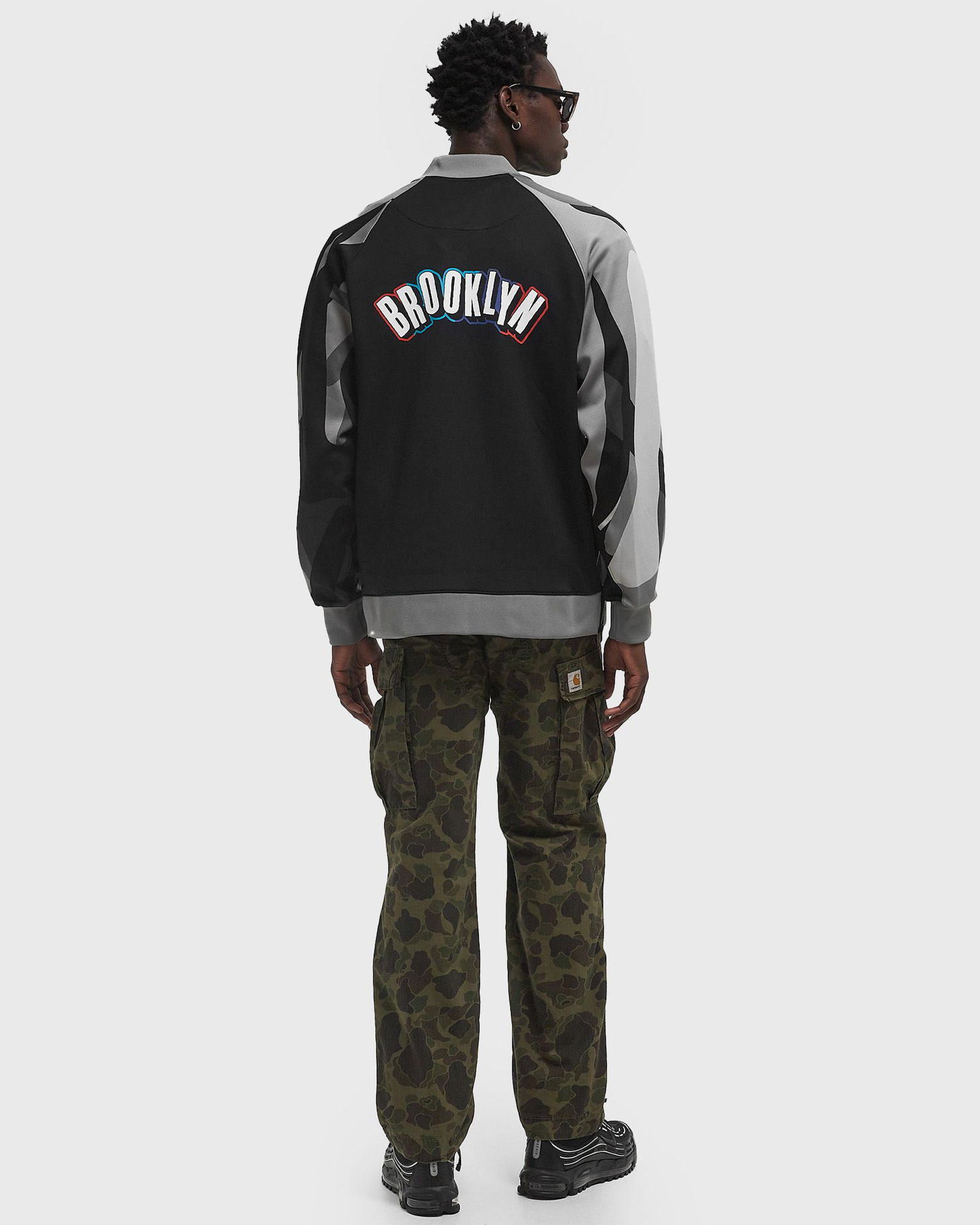 Bomberjakke Nike Brooklyn Nets Courtside Showtime Full-Zip Track Jacket Sort | FV9954-010, 1