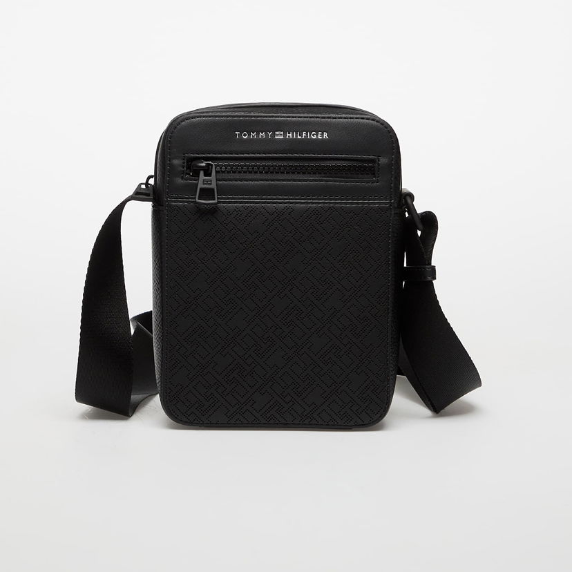 Skuldertaske Tommy Hilfiger Bag Monogram Mini Reporter Black Sort | AM0AM13836 BDS