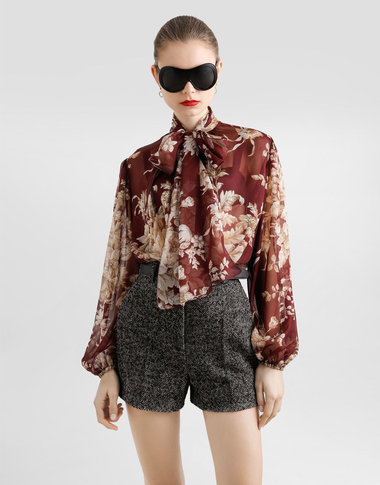 Skjorte Dolce & Gabbana Dolce & Gabbana Rose-Print Chiffon Tie-Neck Blouse Bourgogne | F5R62TIS1ZOHR4OX, 1