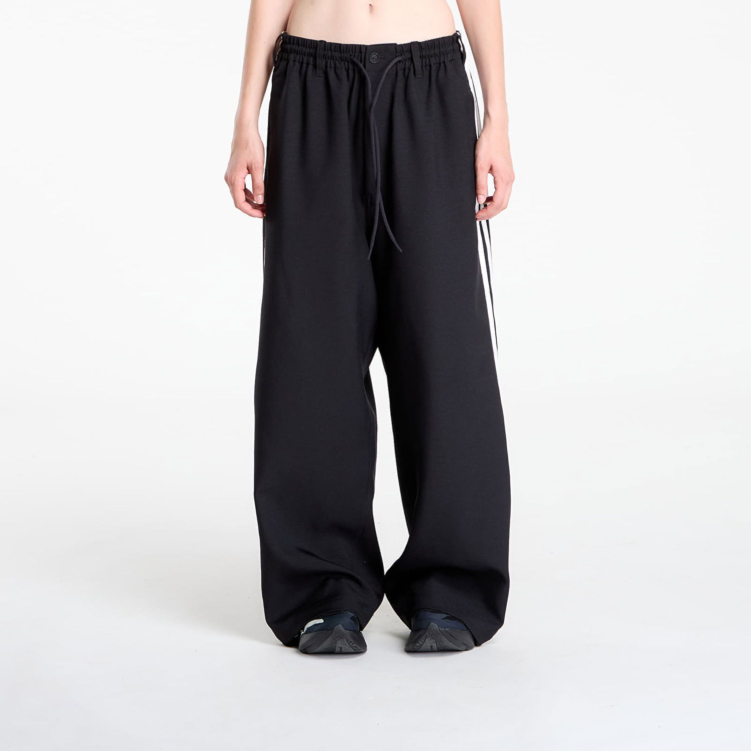 Bukser Y-3 Y-3 Wire Wide-Leg Pants Sort | JW7353, 0