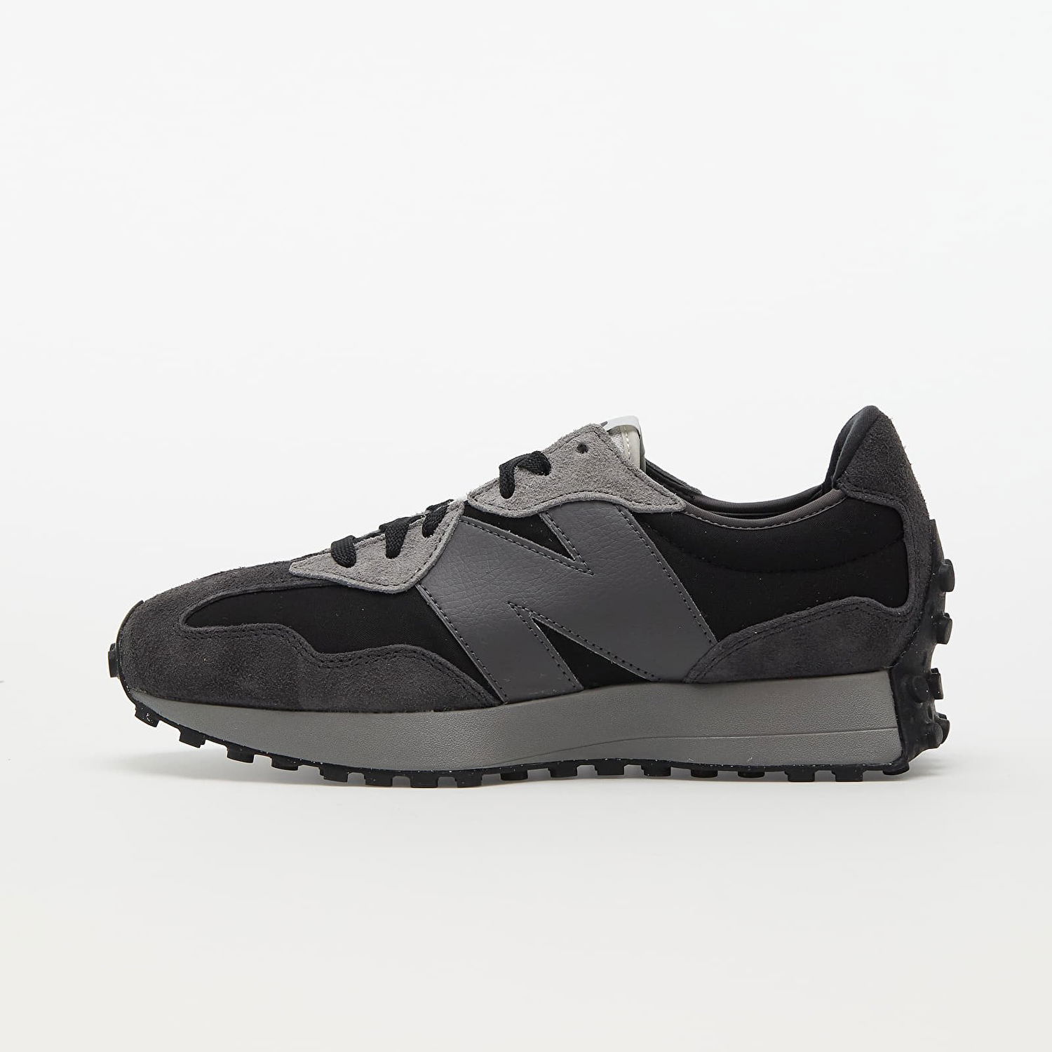 Sneakers og sko New Balance 327 Sort | MS327GRM, 0