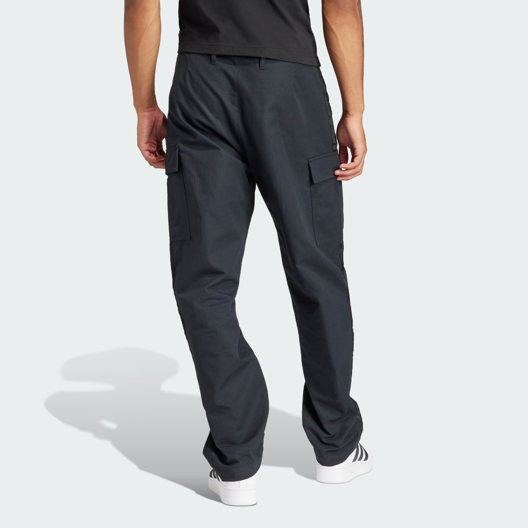 Cargo bukser adidas Originals Premium Essentials+ Cargo Pants Sort | IR7737, 1