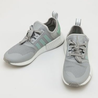 Sneakers og sko adidas Originals NMD_R1 Grå | FV9152, 2