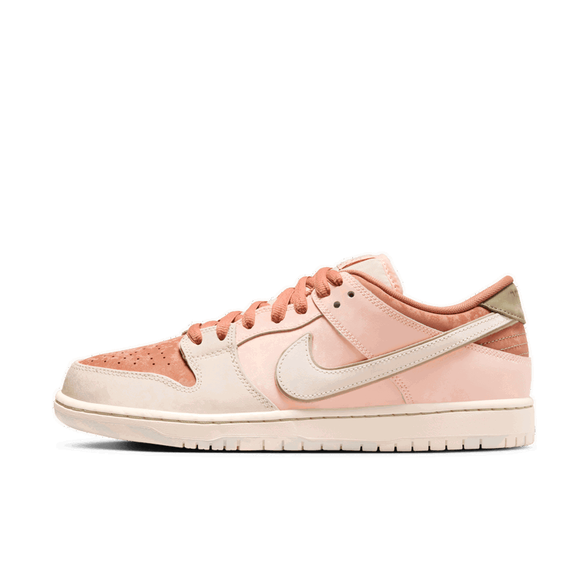 Skateboarding Nike SB Dunk Low Pro "Trocadéro Gardens" Lyserød | FV5926-200