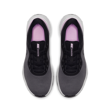 Sneakers og sko Nike Revolution 5 Psychic Pink W Sort | BQ3207-004, 2