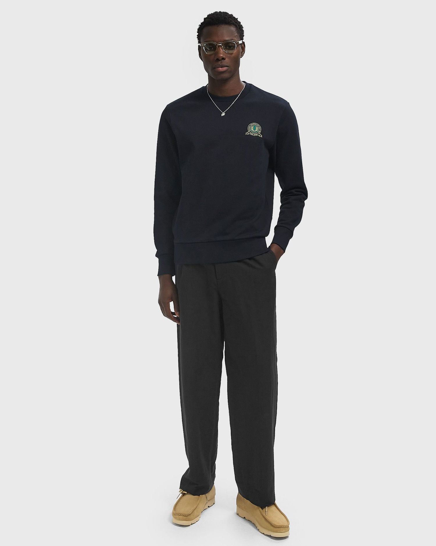 Sweatshirt Fred Perry Tennis Badge Sweatshirt Mørkeblå | M1751-608, 1