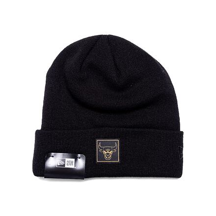 Beanie New Era NBA Metallic Badge Cuff Knit Chicago Bulls Black / Metallic Gold One Size Sort | 60424828, 0