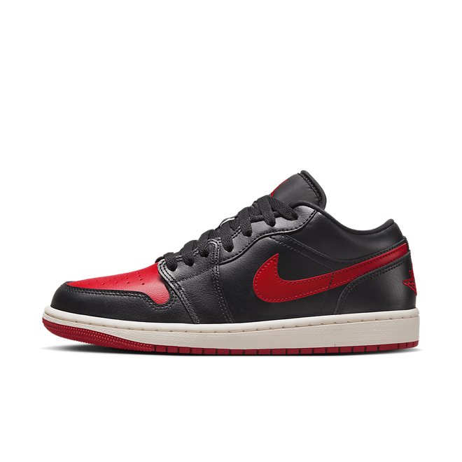Sneakers og sko Jordan Air Jordan 1 Low "Bred Sail" W Rød | DC0774-061, 0