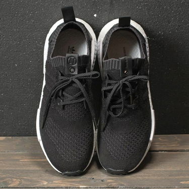 Sneakers og sko adidas Originals Invincible x A Ma Maniere x NMD R1 Sort | CM7879, 2