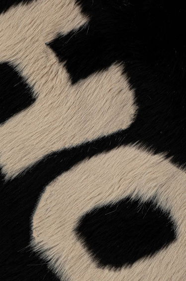 Tørklæde 032C Faux Fur Scarf With Lettering Sort | F24-UAW-3303-050, 3