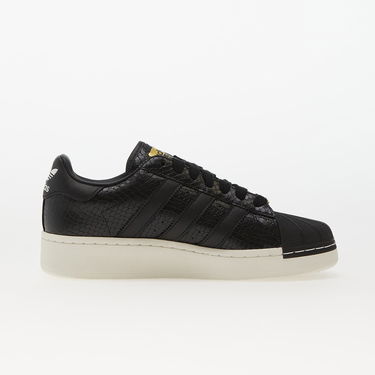 Sneakers og sko adidas Originals Superstar Xlg Core Black/ Core Black/ Gold Metallic Sort | IE5195, 1