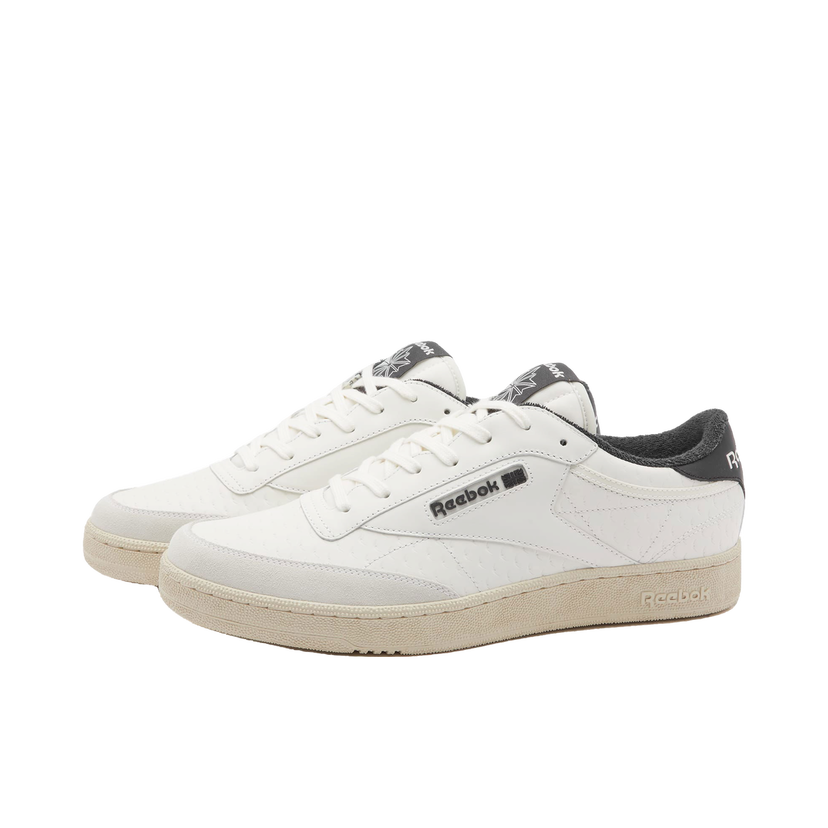 Sneakers og sko Reebok Men's Club C Sneakers in White/Black, Size UK 10 | END. Clothing Grå | RMIA011C99LEA0030110