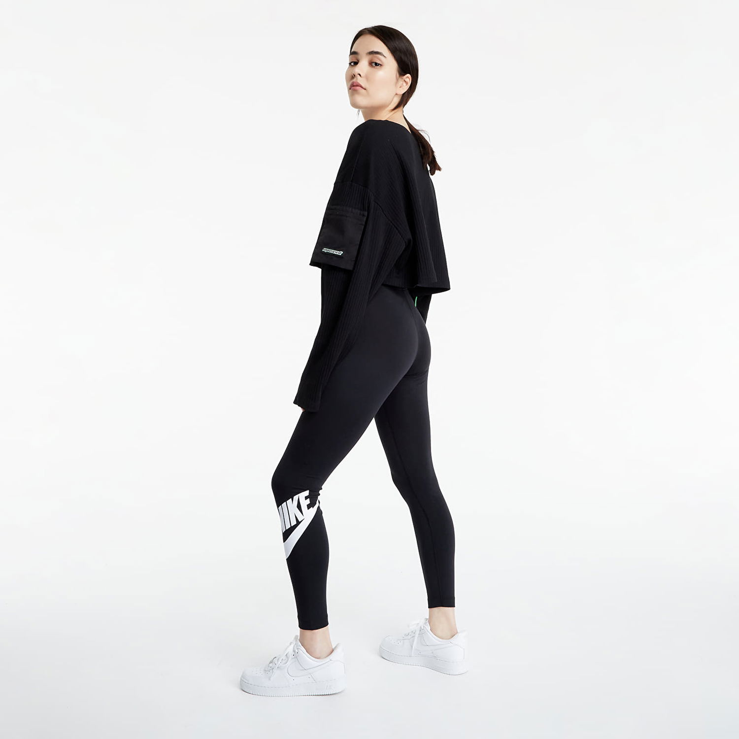 Leggings Nike Sportswear Essential High-Rise Leggings Sort | CZ8528-010, 1