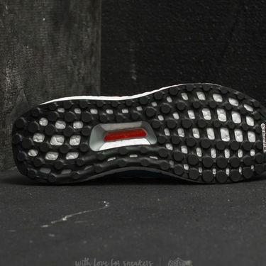 Sneakers og sko adidas Performance UltraBoost Mid "Run Thru Time" Blå | BY3056, 1