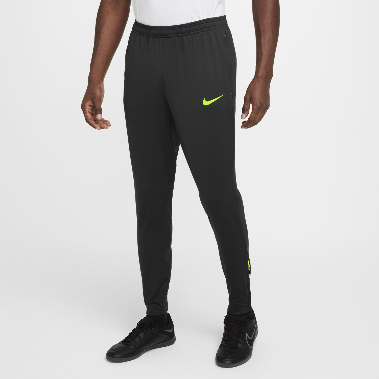 Joggingbukser Nike Strike Training Pants Sort | FN2405-060, 1