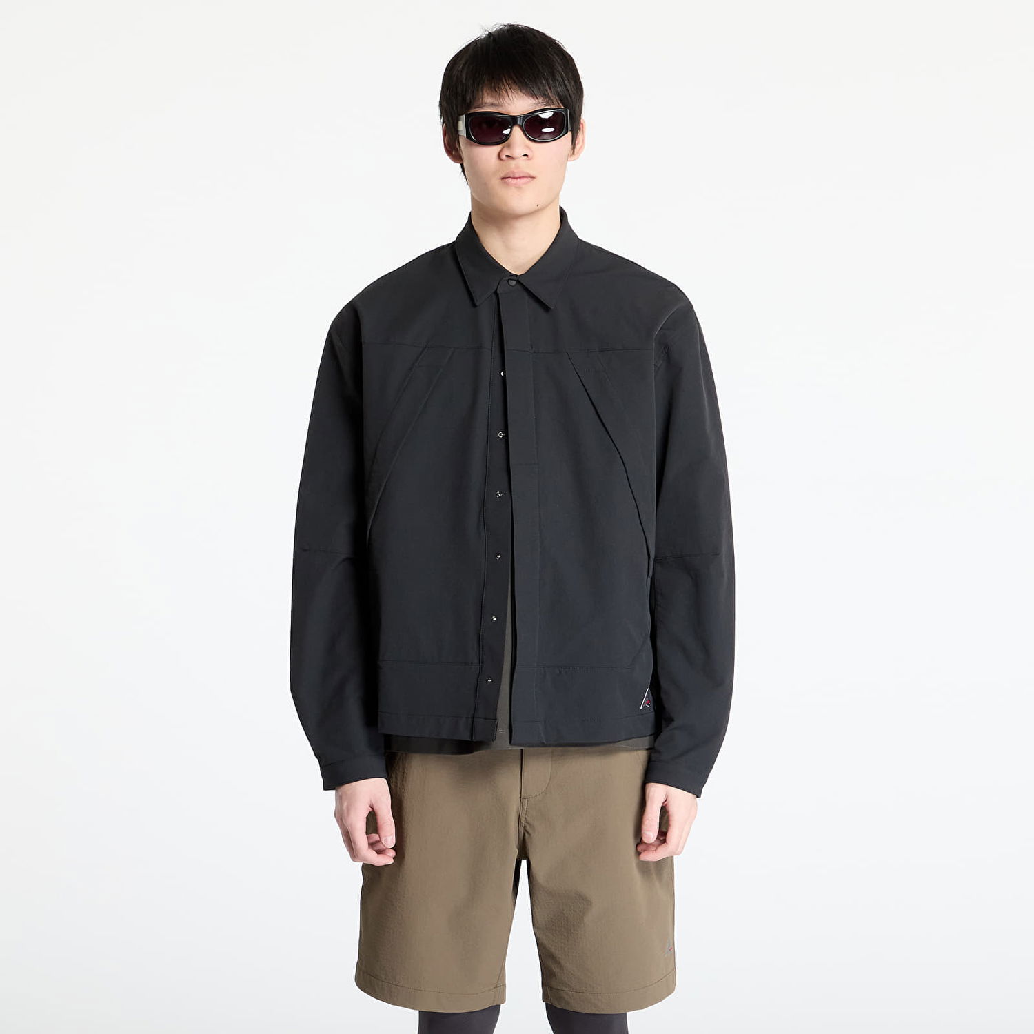 Skjorte ROA ROA Utility Overshirt Sort | RBMW0372FA264 BLK0001, 0
