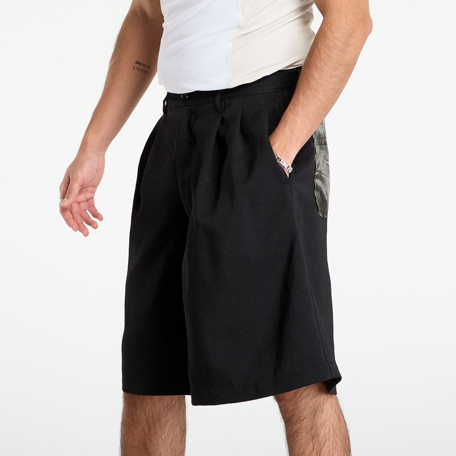 Shorts Comme des Garçons Comme des Garçons SHIRT Short Pleated Trousers With Patch Pockets Sort | FP-P502-W25 Black, 1