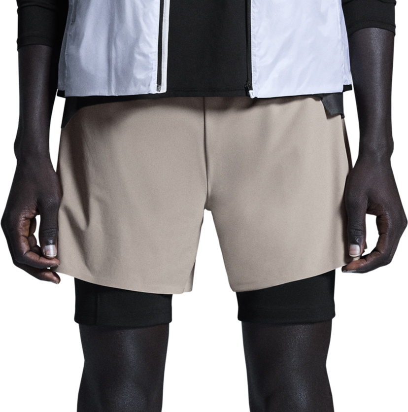 Shorts On Running On Running 5" Performance 2-in-1 Shorts Beige | 1mf10092986