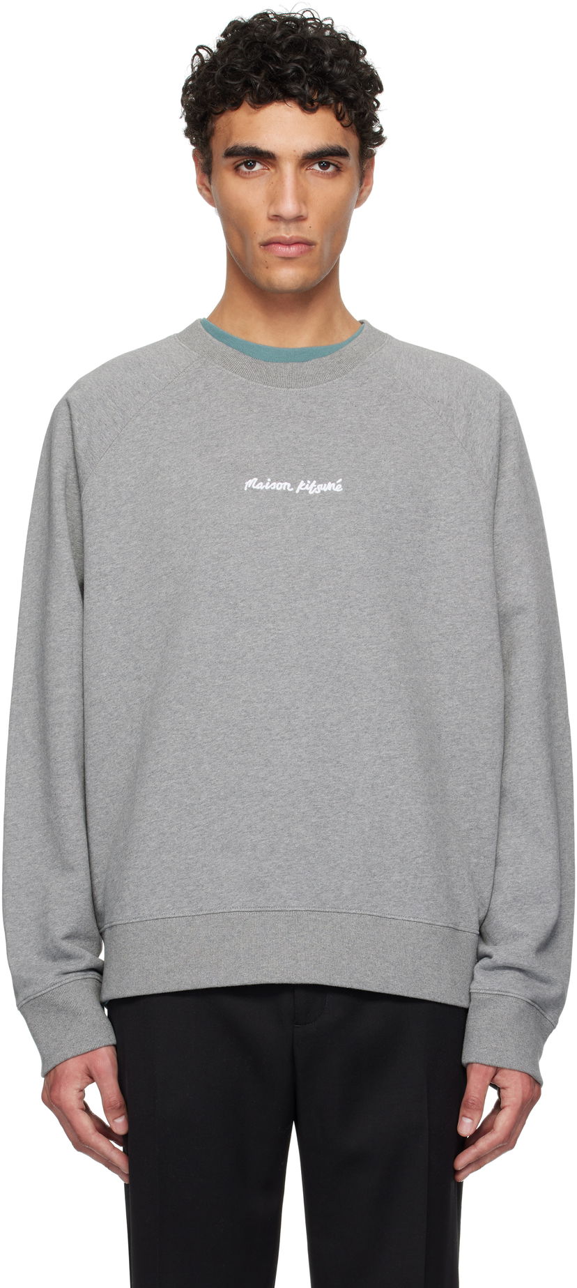 Sweater MAISON KITSUNÉ Maison Kitsuné Oversize Raglan Sweatshirt with Embroidery Grå | OM00309KM0001