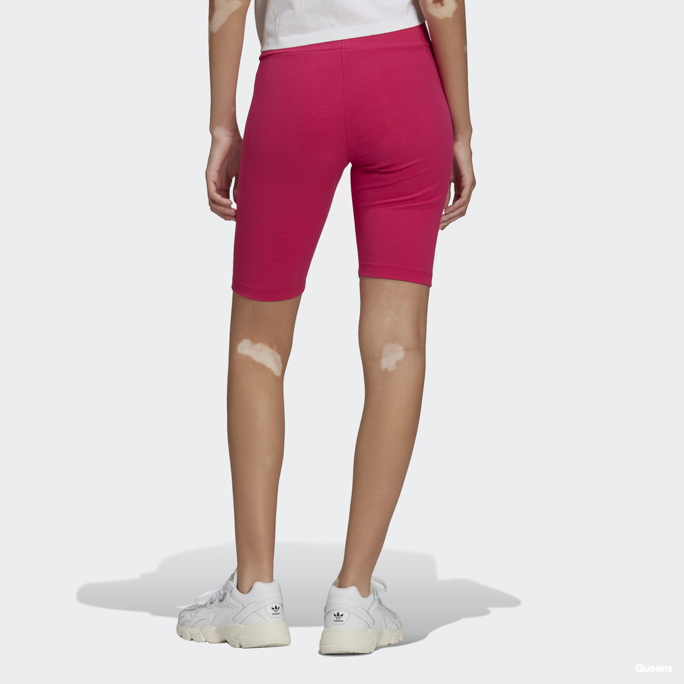 Shorts adidas Originals Essentials Shorts Lyserød | HG6167, 1