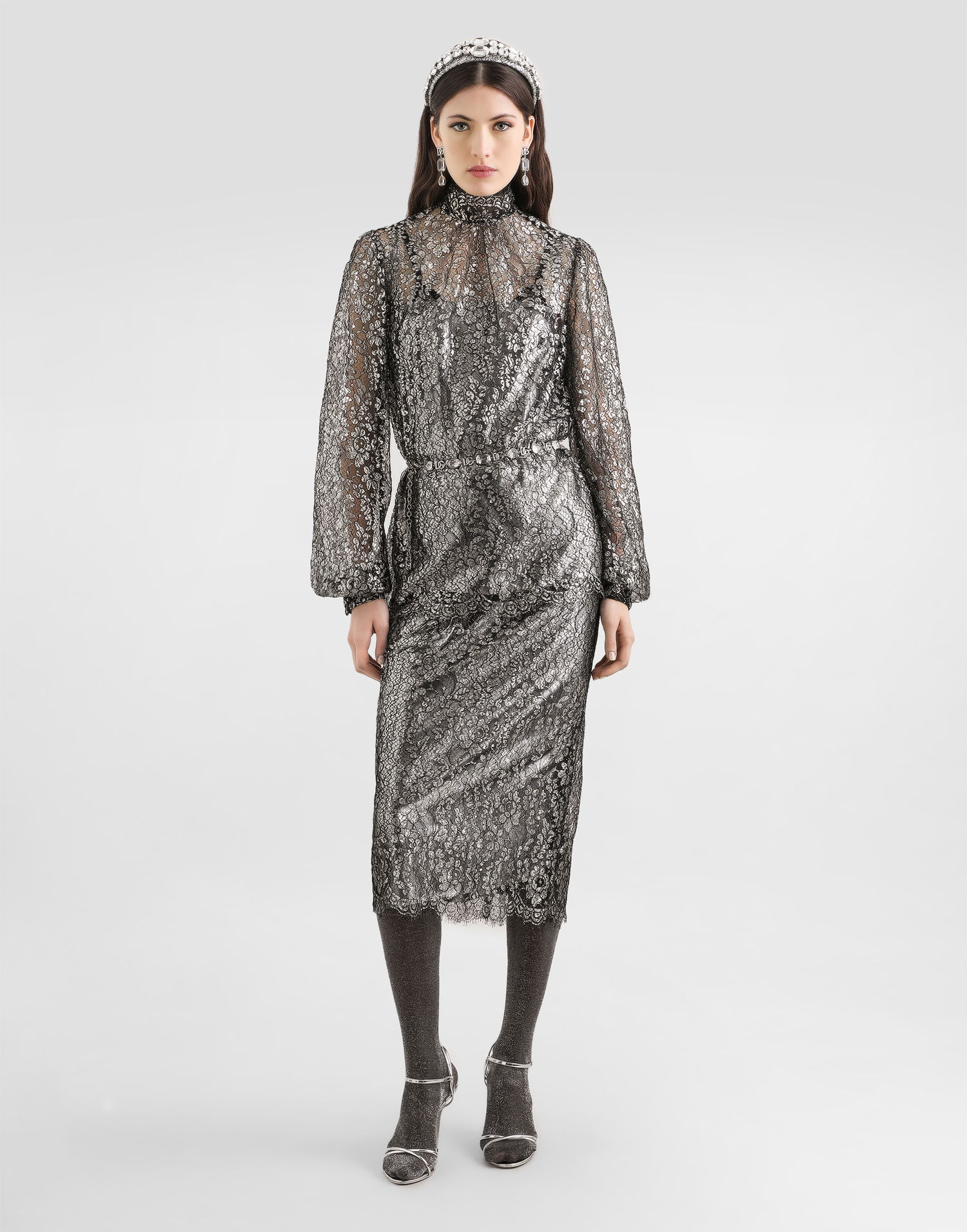 Skjorte Dolce & Gabbana High-neck Long-sleeve Lamé Lace Top with Scalloped Hem, Collection Metalisk | F7BD7TILMCFS0998, 1