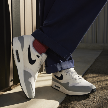 Sneakers og sko Nike Air Max 1 "Pure Platinum & Dark Obsidian" Grå | FD9082-002, 3