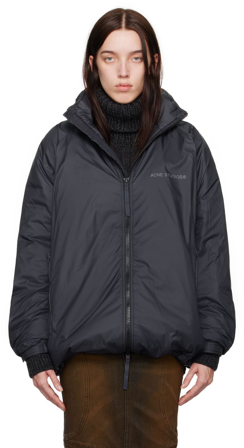 Puffer jakke Acne Studios Reflective Logo Down Jacket Sort | B90788-