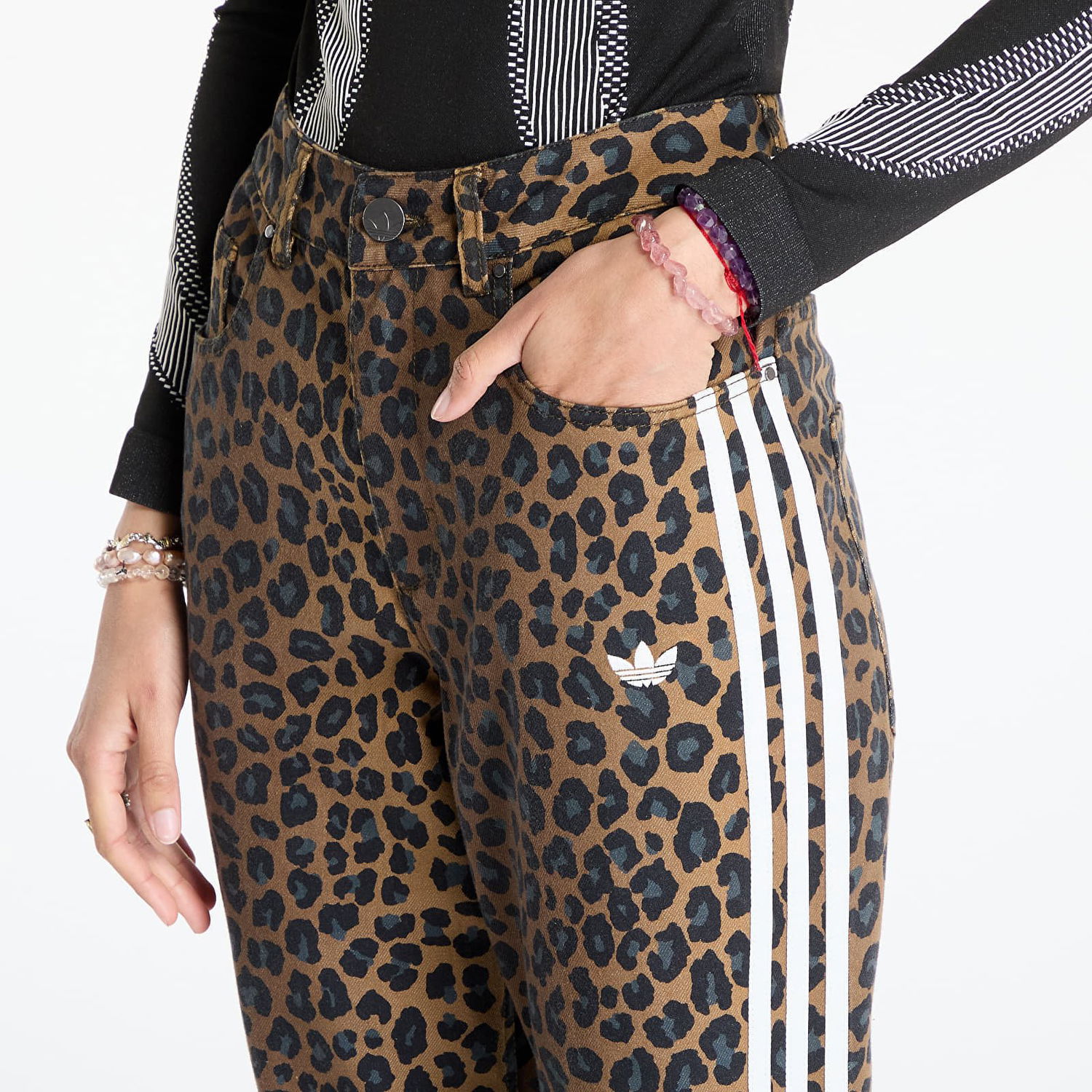 Bukser adidas Originals Slim Denim Leopard Print Flare Pants Brun | KA2682, 1