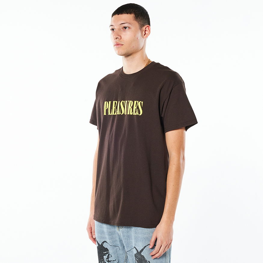 T-shirt Pleasures Tickle Logo Tee Brun | P22SP054-BROWN, 1