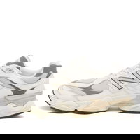 9060 Size UK 10