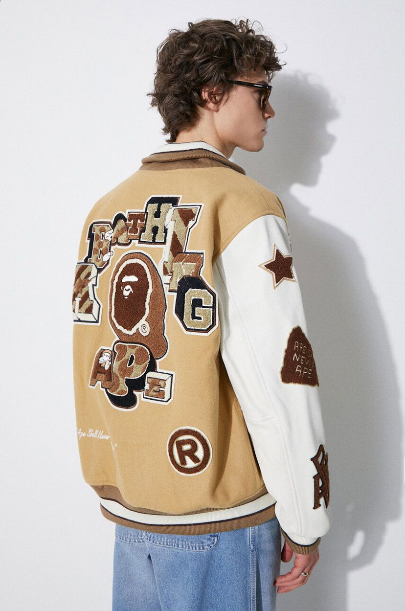Bomberjakke BAPE Multi Motif Varsity Bomber Jacket Beige | 1J80141001